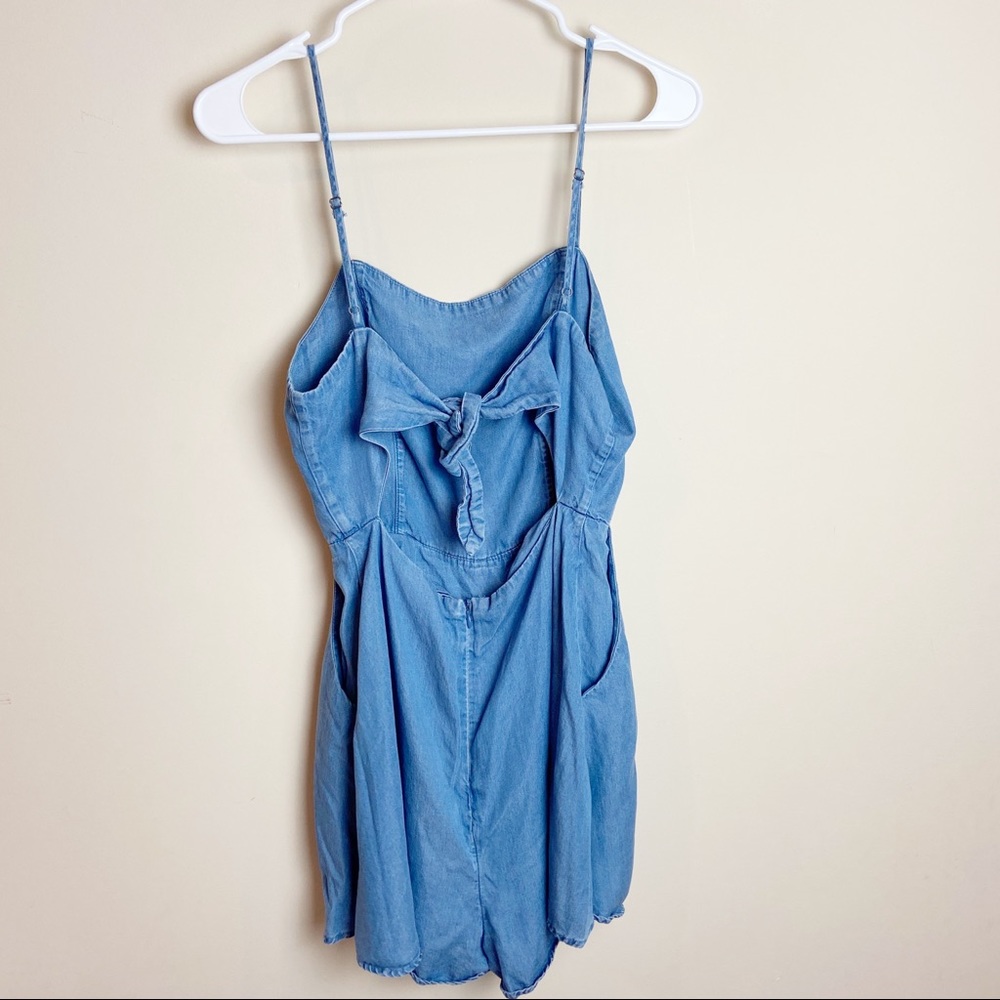 🦄 Kimchi Blue UO Chambray Romper 4 - Picture 4 of 11